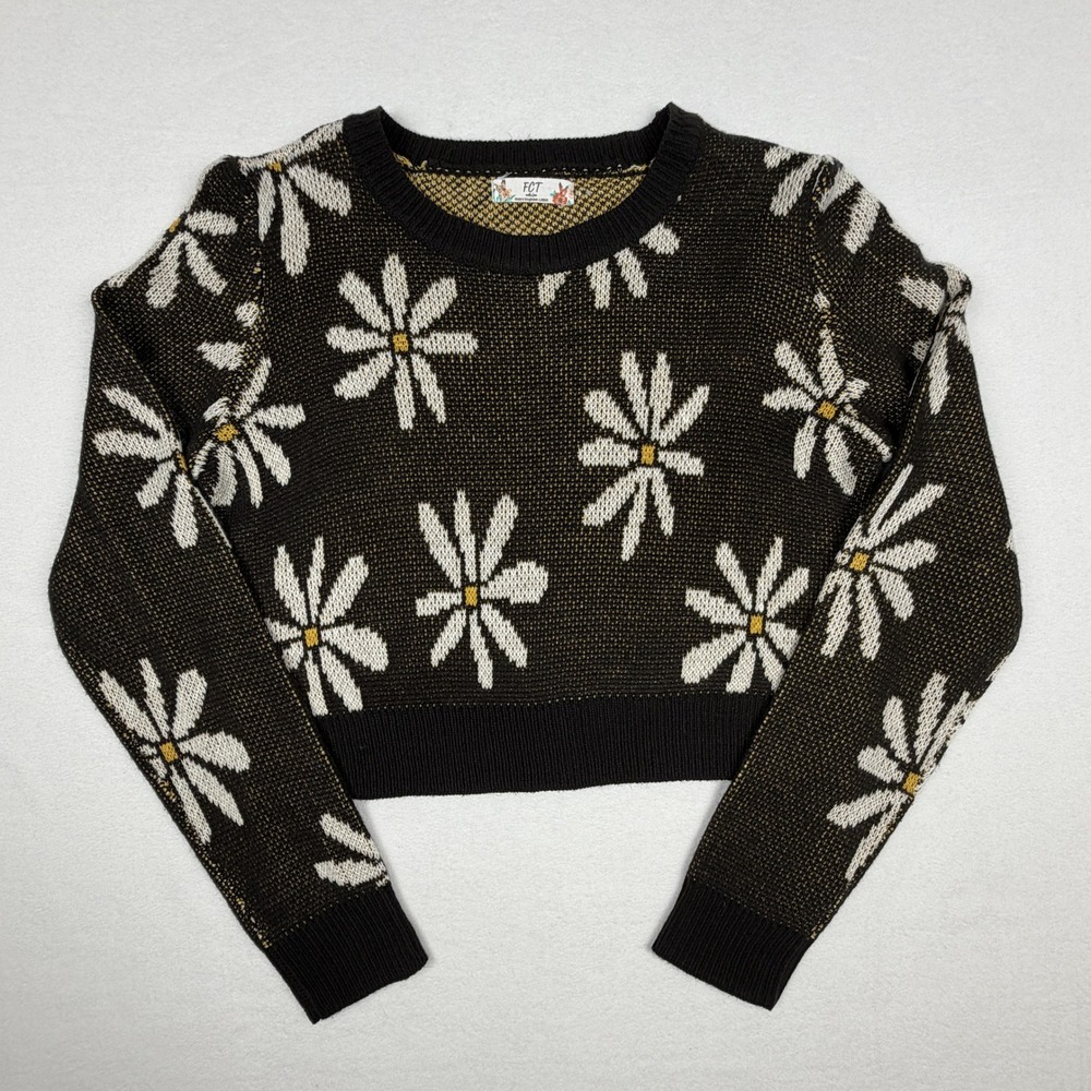 FCT with Love Womens Daisy Floral Knit Cropped Sweater Black White Size Large